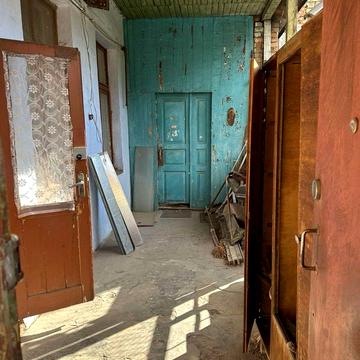 Садиковська вул., 4