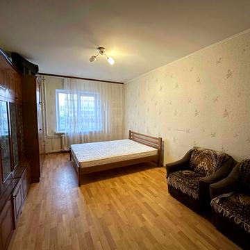 Олександри Екстер вул. (Марини Цвєтаєвої), 3