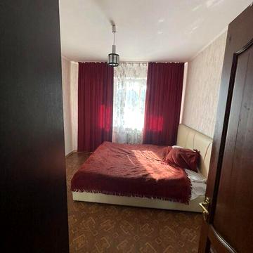 Довгострокова оренда 3к Квартира Героїв України (Героїв Сталінграду) вулиця