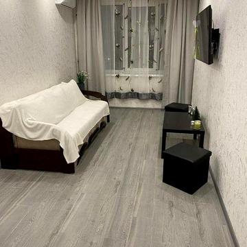 Продам 1 ком квартиру синергия 2