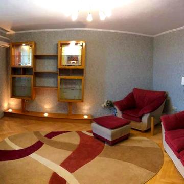 Івана Пулюя вул., 1-А