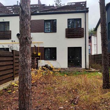 Продаж таунхаусу в Гостомелі біля лісу 120 кв/м на ділянці 2,5 сотки