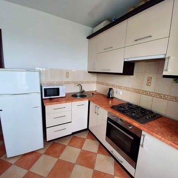 Оренда затишної квартири 45m2 в безпечному районі |м| Житомирська