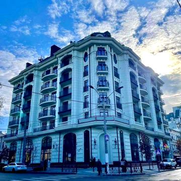 1 ком квартира в шикарном новом доме в центре