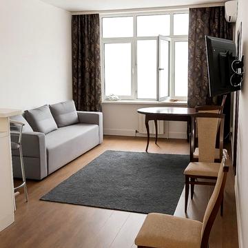 Авіаконструктора Ігоря Сікорського вул. (Танкова), 4-Б