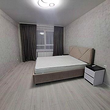 Актуальна 1к квартира Озерна/Агора