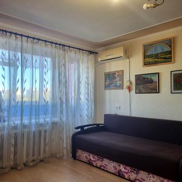 Свободи просп. (Прокофєва), 12