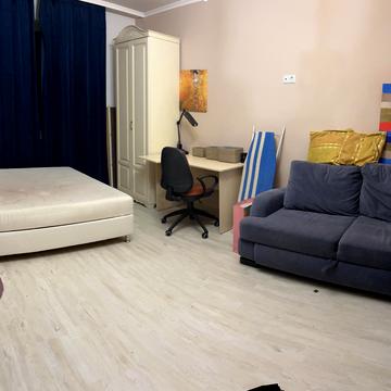 Ревуцького вул., 24/4