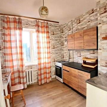 Центр міста вул Незалежності здам затишну 1 к квартиру