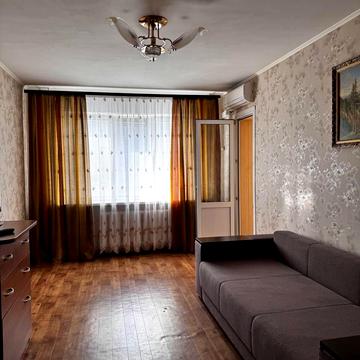 Володимира Івасюка вул. (Головка), 10