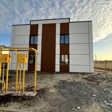 Продаж котеджа з газом та міськими мережами , район ювілейний