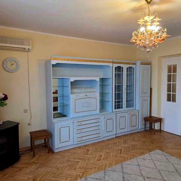 Оренда 4-к квартири. 117 м. Метро Печерська. Старонаводницька, 8