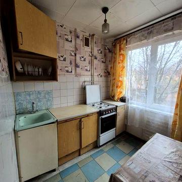 Оренда 2-х кім. Квартири біля Ниви.