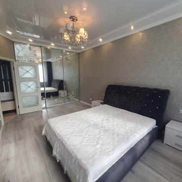 Середньофонтанська вул., 35