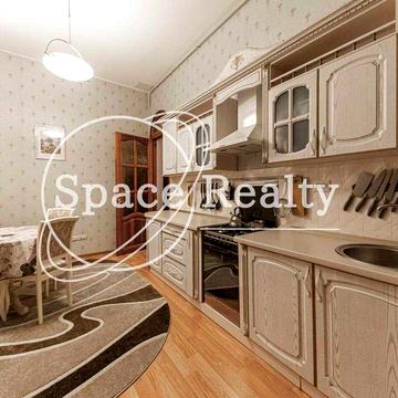 Продаж 2-кімнатної квартири в центрі Києва, вул. Тарасівська 6а