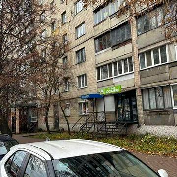 Продаж 3х кімнатної  квартири Вишневе , можливо під бізнес