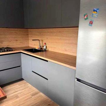 Сдается 1 к. квартира со свежим ремонтом по ул. Героев 93-й Бригады