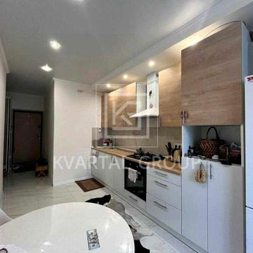 Однокімнатна квартир з ремонтом в центрі міста! ЖК Фаворит