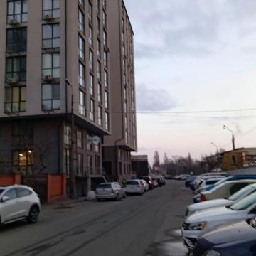 Камянська вул. (Дніпродзержинська), 125