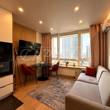 Зарічна вул., 2к1