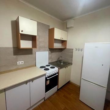 Бориса Гмирі вул., 12-Б