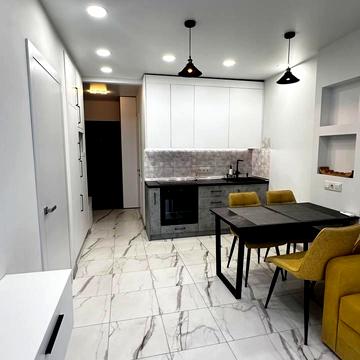 Гетьманська вул., 5