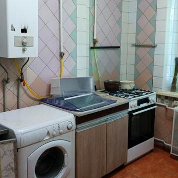 Вавилових вул., 14/13