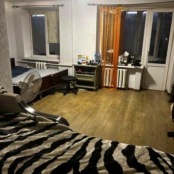 Повітряних сил, 3, 2-кімнатна, вигідне розташування!