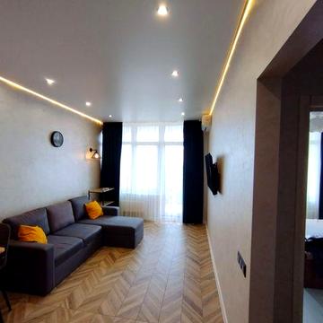 Аркадия. Ул Каманина . 1 комнатная квартира