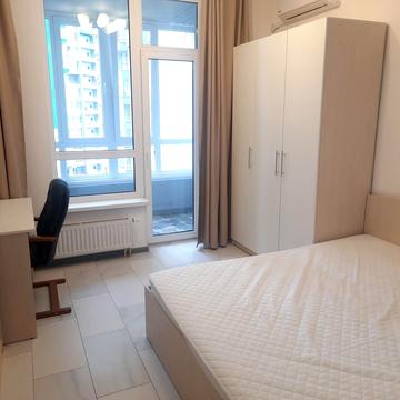 Каховська вул., 62-А