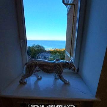 Сдам видовую 3-х ком ЖК "Каркашадзе" / ул. Французский бульвар! 156 м.