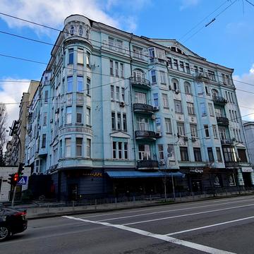 Саксаганського вул., 68/21