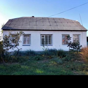 Терміново продам частину будинку в центрі міста