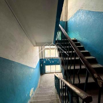 Продаж 2к Квартира Металургів проспект