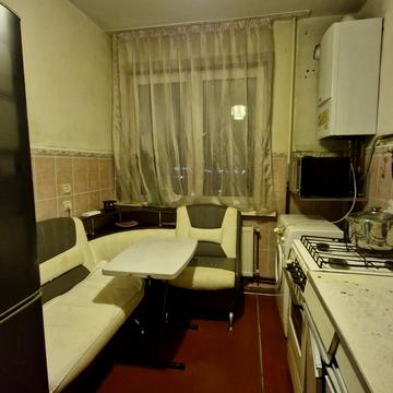 Домбровського вул., 86