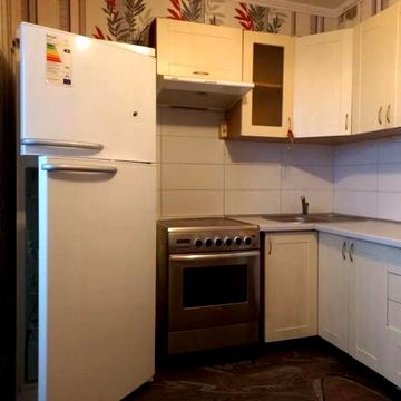 Оренда 1к, вул. Вишняківська 12а, Дарницький район, метро Харківська