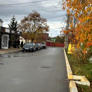 Івана Франка вул., 106