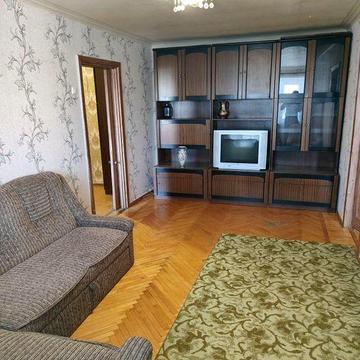 Сдам 2х комнатную квартиру на Павлово Поле, м. Бот сад