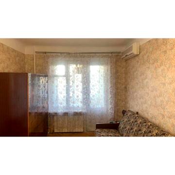 Пластова вул. (Івана Сергієнка), 17