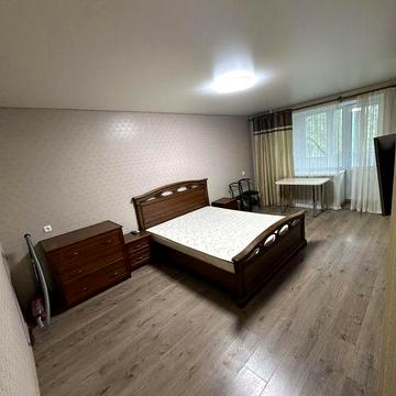 Оренда 1 кімн.квартири центр вул.Ст.Лейт.Кагала (Першотравнева)