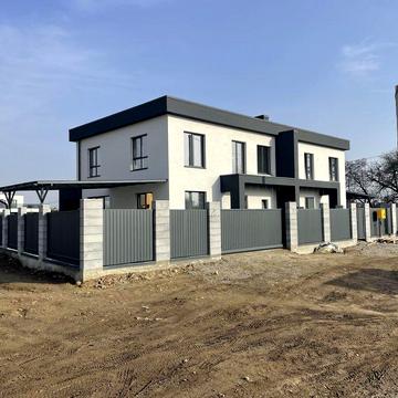 Продаж півособняка - дуплекса Угорники (Паркова алея)