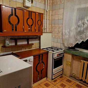 Здам трикімнатну квартиру