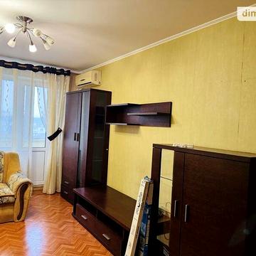 Довгострокова оренда 3к Квартира Кондратюка Юрія вулиця