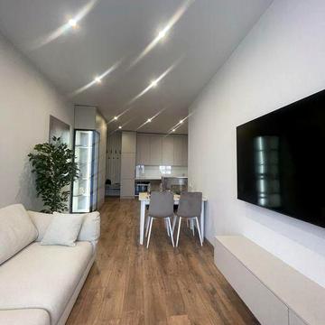 Красива квартира на Адміральскомк проспекті. ЖК Простір на Гераневій