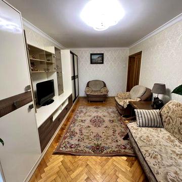 Продажа 2к кирпичный дом , ул Черняховского , 5 Фонтана