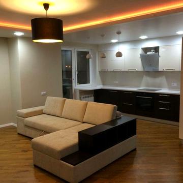 Хозяин. 3х комнатная квартира ЖК Дом с Ротондами 100 Квм ЖК Дом с ротондами