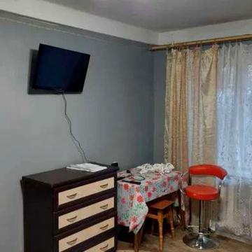 Алішера Навої просп., 61