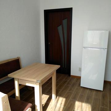 Пасічна вул., 15