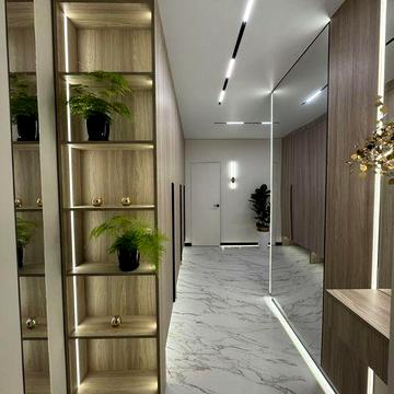 Авторська вишукана квартира з патіо ЖК Долішній