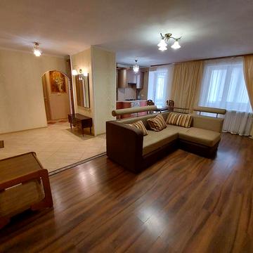 Газ! Сдам евротрешку ЖК Молодежный/ Вильямса 59К